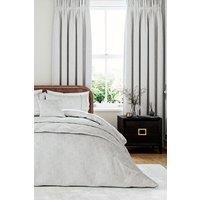 1951 'Ashleigh' Jacquard Duvet Cover Set in Silver | Size: Single