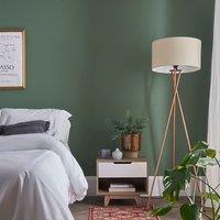 ValueLights Camden Copper Metal Tripod Floor Lamp with Natural Drum Lamp Shade in Beige