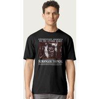 Stranger Things Men's Upside Down Journeys Eleven Vs Vecna T-Shirt in Black | Size: Small