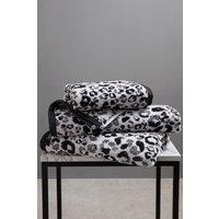 Fusion 'Animal Print' Heavyweight 100% Cotton Jacquard Towel in Black | Size: Bath Sheet
