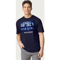 Highlander Men's 1986 Immortals Clash Swords T-Shirt in Navy | Size: XL
