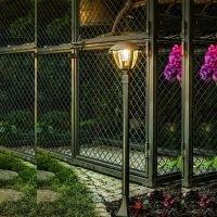 CGC Lighting CGC POPPY Black Curved Post Bollard Coach Lantern Outdoor Garden Light | Size: Large