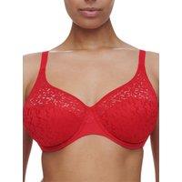 Chantelle Women's Easy Feel Norah Covering Moulded Bra in Red | Size: 32FF