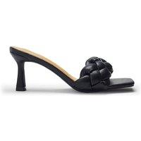 b.soleful Women's 'Seanna' Porvair Sandals in Black | Size: 3