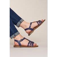 Moshulu Women's 'Wasabi' Strappy Leather T-bar Sandals in Purple | Size: 6.5