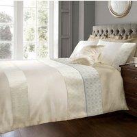 Sweet Dreams Luxury Jacquard Duvet Cover & Pillowcase Set in Cream | Size: Double