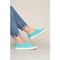 Moshulu Women's 'Dundee' Slip-on Pumps in Bright Blue | Size: 5