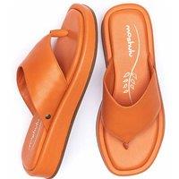 'Dallas' Leather Toe-Post Sandals