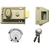 Yale Locks 77 Traditional Nightlatch