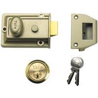 Yale Locks 77 Traditional Nightlatch