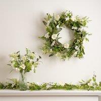 Scottish Everlastings Ltd 55cm White Floral Daisy Wreath