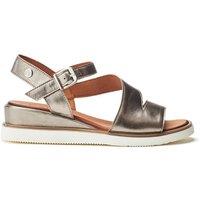 Moda In Pelle Women's 'Kapur' Metallic Leather Flatforms in Metallic Silver | Size: 4