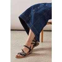 Good For the Sole Women's : Frankie Mix Material Plait Detail Flat Sandals in Natural Black | Size: 4
