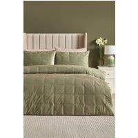 Soiree 'Brighton Square' Soft Velvet Box Stitched Duvet Cover Set in Green | Size: Double