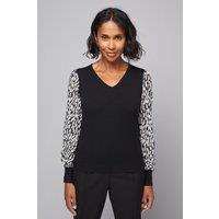 Wallis Women's Animal Chiffon Sleeve V Neck Knitted Jumper in Black | Size: Small