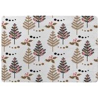 Benjamin Tate Design Christmas Tree Holly Leaf Pattern Rug in Natural | Size: Large