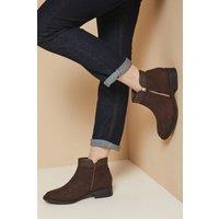 Good For the Sole Women's : Wide Fit Mira Material Mix Zip Low Heel Ankle Boots in Brown | Size: 3