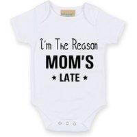 60 SECOND MAKEOVER I'm The Reason Mom's Late Short Sleeve Baby Grow in White | Size: 12-18 m