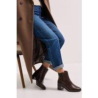 Dorothy Perkins Women's Wide Fit Maias Block Heel Chelsea Boots in Brown | Size: 3