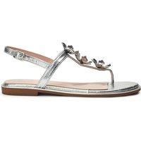 Moda In Pelle Women's 'Jewelle' Porvair Sandals in Silver | Size: 7