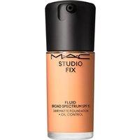 MAC Cosmetics Women's Studio Fix Fluid Broad Spectrum SPF15 Foundation in Nw22 | Size: 30ml
