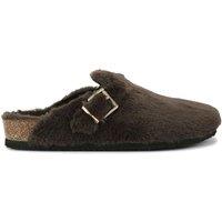 'Nia' Flats