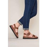 Moshulu Women's 'Newark' Chunky Strap Flatform Sandals in Tan | Size: 8