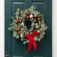 Scottish Everlastings Ltd 40cm Eucalyptus & Bauble Wreath with Velvet Bow in Green