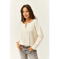 HOXTON GAL Women's Regular Fit Buttoned Fleece-Lined Loose Sweater in Ecru | Size: S/M