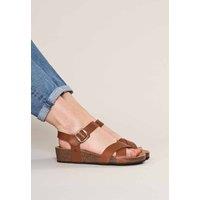 Moshulu Women's 'Bigbury 2' Leather Cross-Over Sandals in Tan | Size: 4