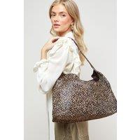 Oasis Women's Jessie Deer Print Slouch Bag in Brown