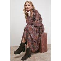 Oasis Women's Barbara Suede Chunky High Heeled Chelsea Boots in Chocolate | Size: 5