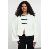 HOXTON GAL Women's Coat-Style Textured Knit Cardigan Toggle Fastening in White | Size: Medium