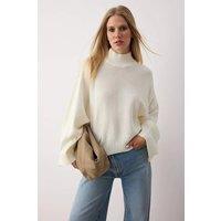 HOXTON GAL Women's Oversized Knit Sweater with Flared Sleeves in White | Size: Large