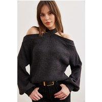 HOXTON GAL Women's Cross-Neck Regular Fit Knit Sweater in Dark Grey | Size: Medium