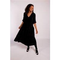 Nomads Clothing Women's Velvet Tiered Midi Dress in Black | Size: 12