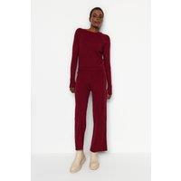 WOVCOR Women's 2-Piece Ribbed Knit Set with Thumbhole Sleeve Detail in Burgundy | Size: Medium