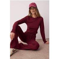 WOVCOR Women's 2-Piece Slim Fit Knit Top & Pants Set in Burgundy | Size: Large