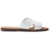 b.soleful Women's 'Layana' Porvair Sandals in White | Size: 3