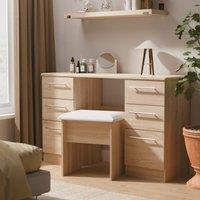 Ready Assembled 2 U Carlton 6 Drawer Kneehole Desk (Ready Assembled) in Light Oak