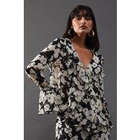 Warehouse Women's Floral Chiffon Ruffle Front Blouse in Mono | Size: 8