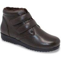 Chums Women's Wide Fit Touch Close Thermal Lined Boot in Brown | Size: 5