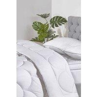 BHS Home Collection 13.5 Tog Microfibre Duvet in White | Size: Double