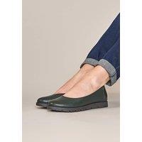 Moshulu Women's 'Jin' Leather Flat Slip On Shoes in Dark Green | Size: 4