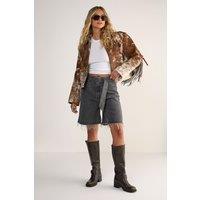NastyGal Women's Frayed Belted Denim Shorts in Dark Grey | Size: 4