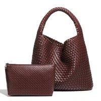PEACH ACCESSORIES Women's Chic Weave Tote Handbag with Matching Clutch in Burgundy