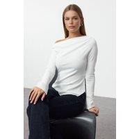 WOVCOR Women's Draped Boat Neck Asymmetrical Long Sleeve Knit Blouse in White | Size: XS