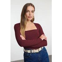 WOVCOR Women's Square Neck Draped Detailed Fitted Knit Blouse in Burgundy | Size: Small