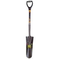 Roughneck Drain Spade With Short Handle in Black