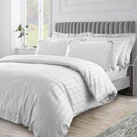 Velosso Elegant Embossed Design Duvet Cover & Pillowcase Set in White | Size: Double